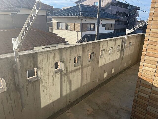 バルコニー