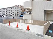 敷地内にゴミ出し場があります