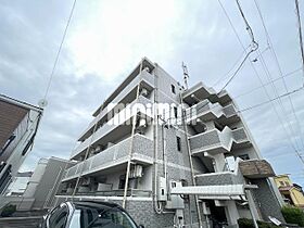 シャンドフルール元町  ｜ 愛知県清須市寺野元町（賃貸マンション1LDK・2階・42.52㎡） その1