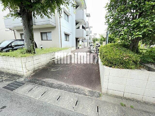 6 / 7