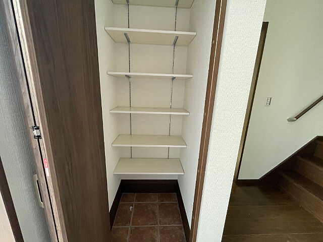 収納