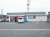 コンビニ「ローソンストア100稲沢下津店まで775m」