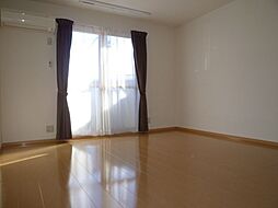 ヴォラーレI 2階1Kのリビング/ダイニング