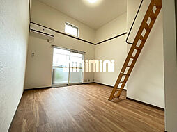 リヴェール 2階ワンルームのリビング/ダイニング