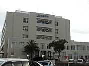 病院「秋田病院まで360m」