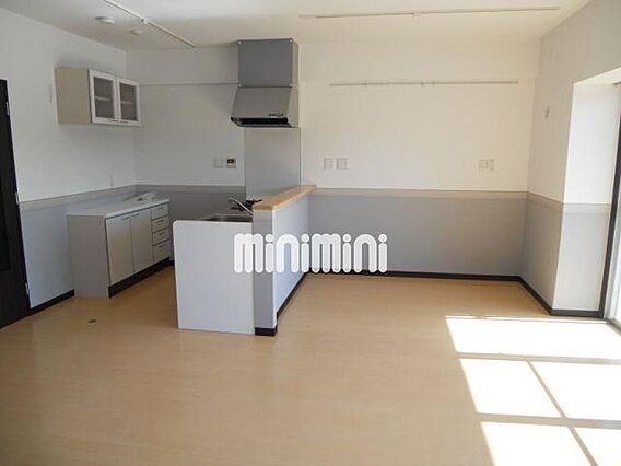 にしの台ヒルズ_内装_0