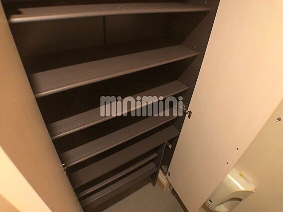 ロイヤルコート_内装_3