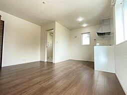 リーブルファイン新田町　2号棟 101 1階1LDKのリビング/ダイニング