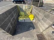 敷地内ごみ置き場