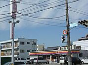 コンビニ「サークルＫまで40m」