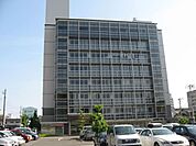 役所「岩倉市役所まで370m」