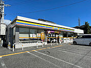 コンビニ「ミニストップ豊明新栄町6丁目店まで815m」