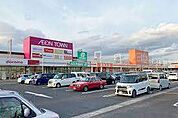 複合モール「マックハウスイオンタウン刈谷店まで3000m」