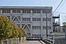 周辺：中学校「豊明市立栄中学校まで2035m」