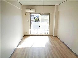 ラポール新町 2階ワンルームのリビング/ダイニング