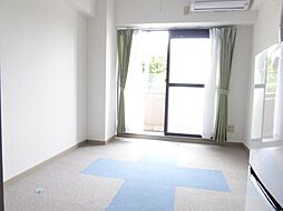 ピッツバーグ 2階1Kのリビング/ダイニング