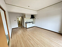 グランドール苗場 1階3LDKのリビング/ダイニング