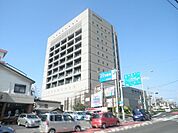 銀行「瀬戸信用金庫本店まで700m」