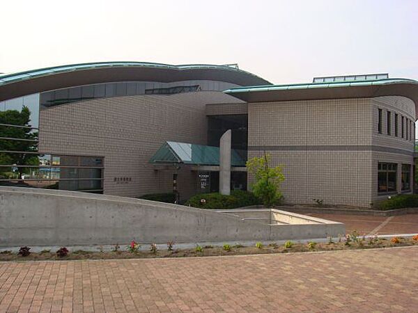 画像28:図書館「蟹江町図書館まで875m」