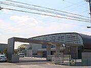 中学校「蟹江町立蟹江中学校まで1982m」