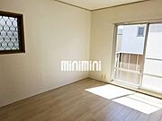 南向きで明るいお部屋です