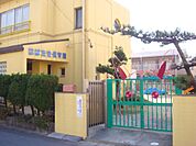 幼稚園、保育園「はばたき保育園まで180m」