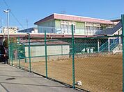 幼稚園、保育園「蟹江南保育園まで340m」