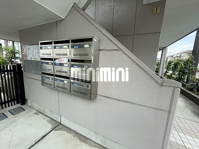 10 / 22