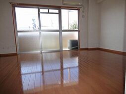 Ｂｌａｕ・Ｂｅｒｇ 4階1LDKのリビング/ダイニング