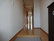 広々とした玄関