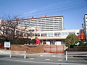 幼稚園、保育園「師勝はなの樹幼稚園まで340m」