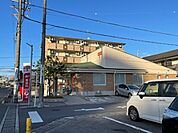 郵便局「師勝坂巻郵便局まで1049m」