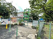 幼稚園、保育園「西部保育園まで590m」
