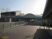 幼稚園、保育園「市立弥生保育所まで730m」