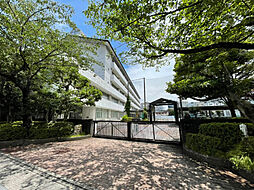 中学校「静岡市立城内中学校まで795m」