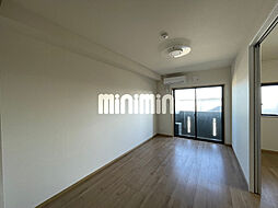 Menera 402 4階1LDKのリビング/ダイニング