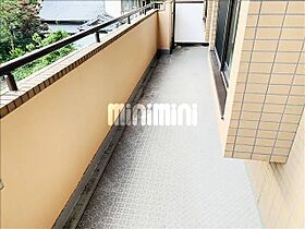 ロイヤルシャトー曲金  ｜ 静岡県静岡市駿河区曲金３丁目（賃貸マンション3LDK・3階・82.80㎡） その11