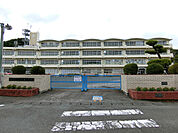 小学校「静岡市立蒲原西小学校まで744m」