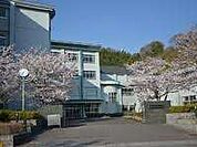 中学校「静岡市立清水興津中学校まで252m」