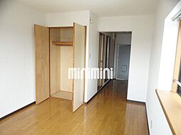 エクセル大岡 1階ワンルームのリビング/ダイニング