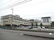 病院「市立島田市民病院まで520m」