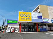 レンタルビデオ「ゲオ菊川店まで2242m」