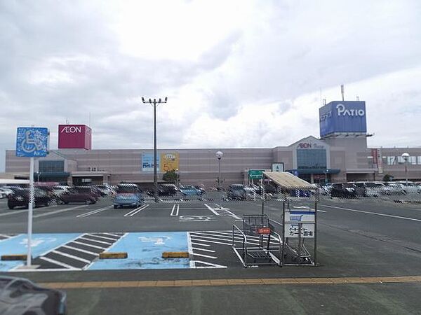 画像17:ショッピング施設「イオンまで2100m」