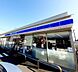 周辺：コンビニ「ローソン富士浅間上町店まで834m」
