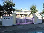 幼稚園、保育園「南保育園まで415m」
