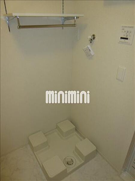 画像6:室内洗濯置き場です。防水パン完備