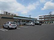 コンビニ「ファミリーマート西岐阜駅南店まで460m」