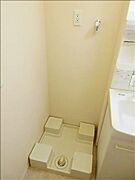 室内洗濯置き場です。防水パン完備