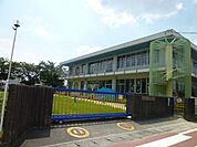 幼稚園、保育園「中保育園まで620m」