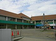 幼稚園、保育園「岐阜聖徳学園大学附属幼稚園まで1100m」